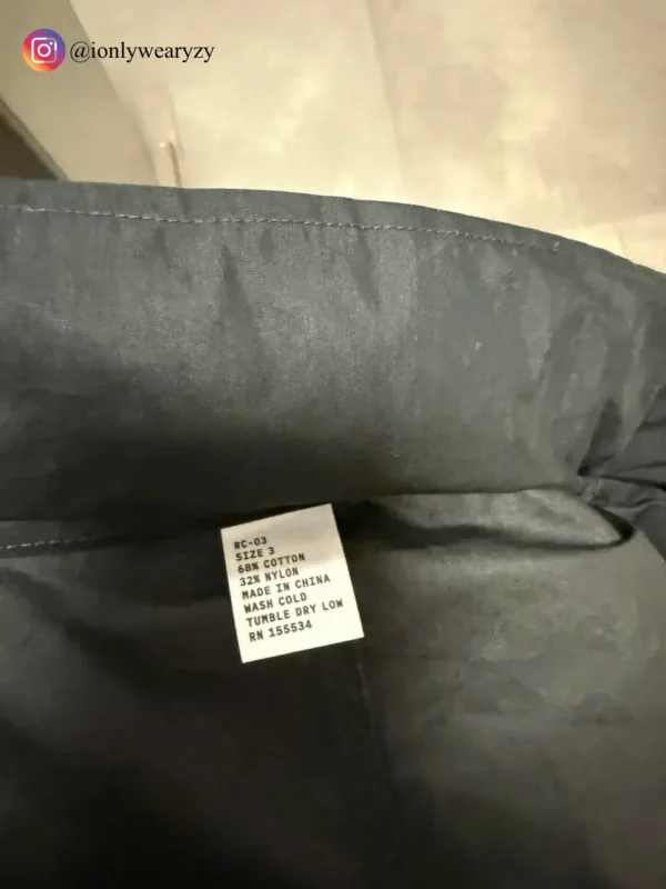 Yeezy Raincoat RC-03 Size 3 Tag