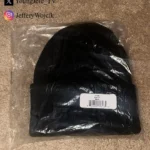 Yeezy Beanie HT-04 Packaging