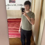 Yeezy YZY Green T-Shirt Size 3 TS-03 On-Body Fit