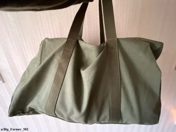 Yeezy Bag BG-03 Review and Sizing