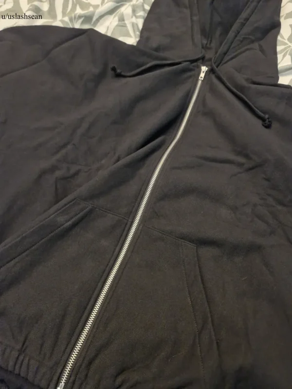 Yeezy YZY Black Hoodie HD-05 Size 2 Close up