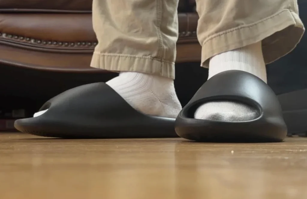 Yeezy Slides YS-02 Sizing and Review