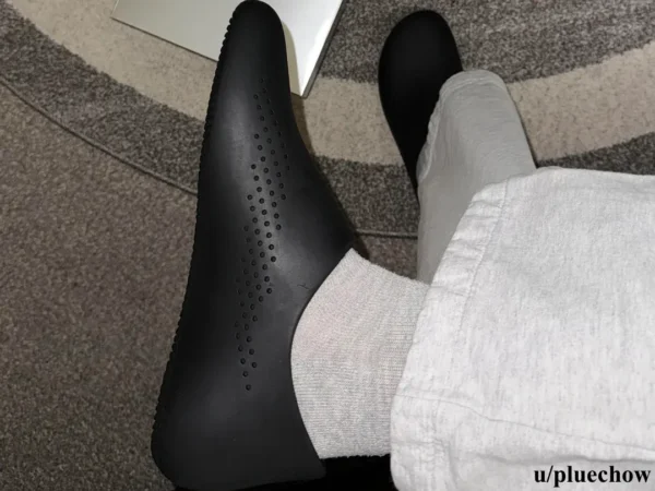 Yeezy Water Shoes AQ-01 Review and Sizing