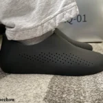 Yeezy Water Shoes AQ-01 Review and Sizing