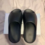 Yeezy Slides YS-02 Size 11