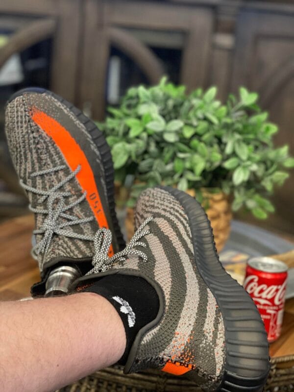Yeezy 350 V2 Beluga on feet, photo by Reddit user u/XtraTHICC1998