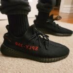 Yeezy 350 V2 Bred, photo by Reddit user u/djberto