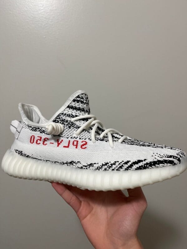 Yeezy 350 V2 Zebra on feet, photo by Reddit user u/Cachors
